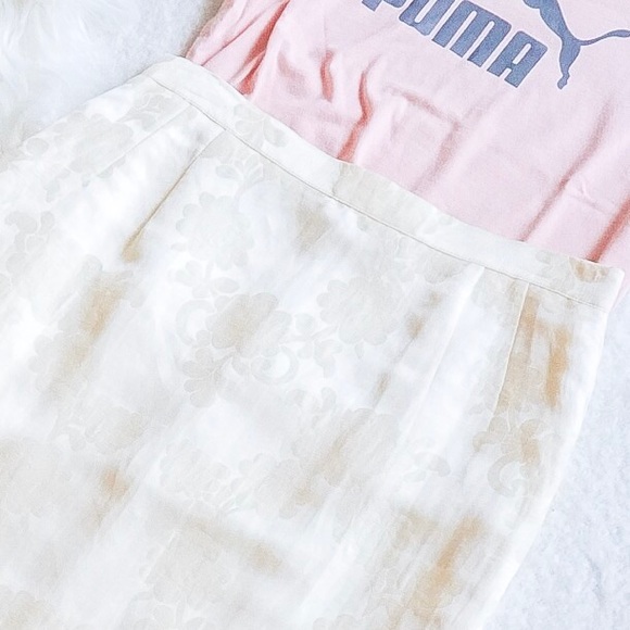 RARE Vintage Giorgio Armani Floral Skirt - Picture 3 of 4